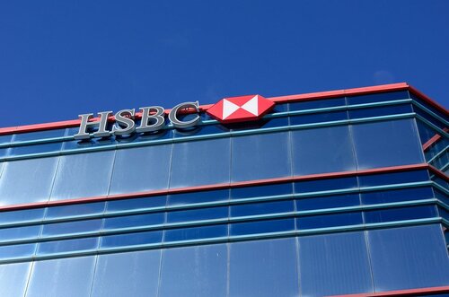 Image of glass HSBC building