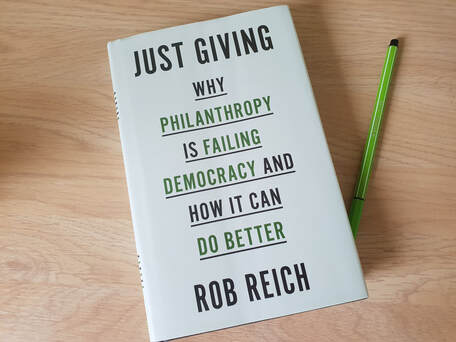 Front cover of Just Giving written by Rob Reich